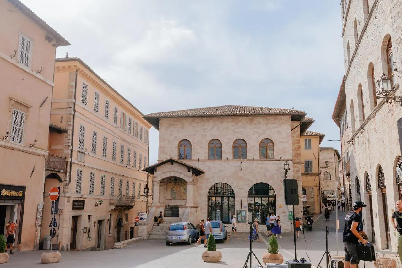 Casa Jasmine Con Balcone Panoramico E Super Centrale Assisi